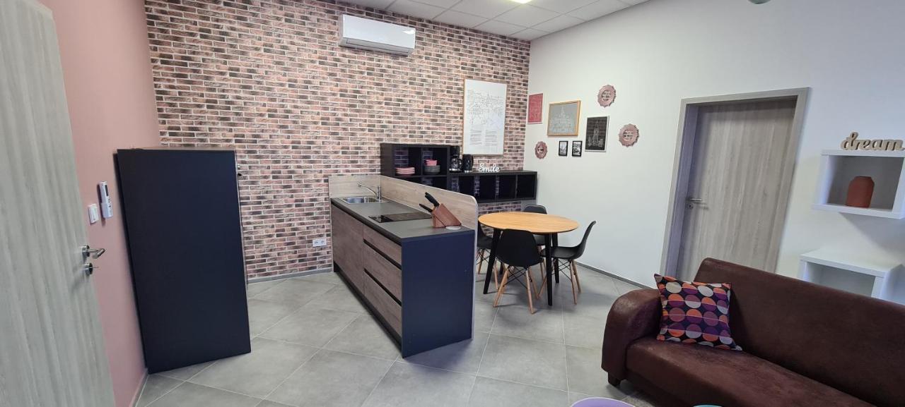 Apartments Nestl Птуй Экстерьер фото